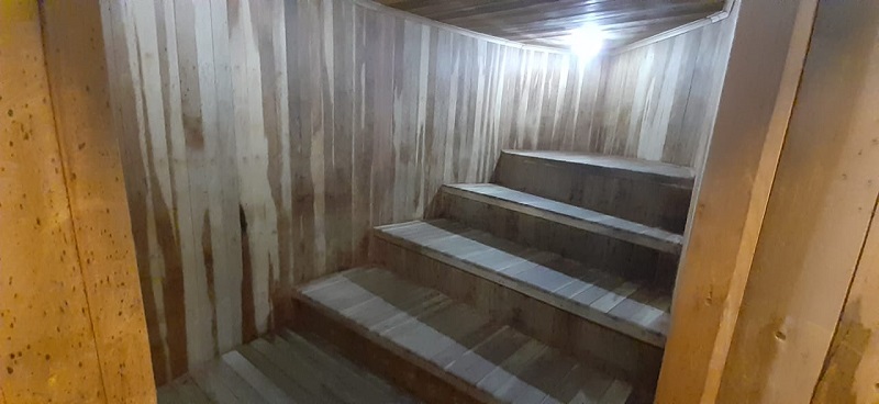escada_sauna.jpeg