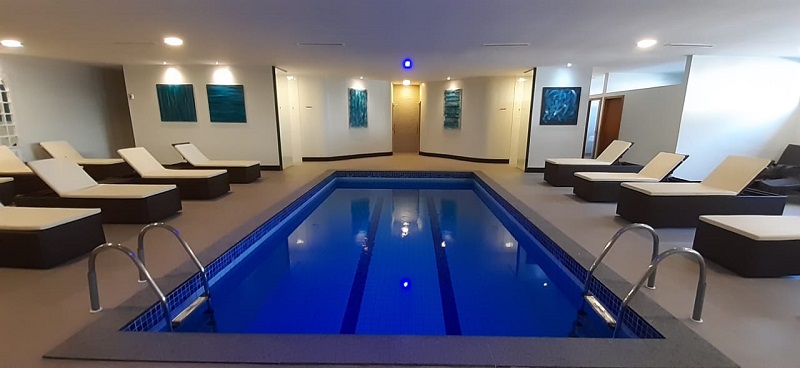 piscina_sauna2.jpeg